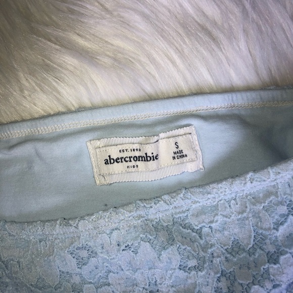 Abercrombie lace skirt size S - Picture 3 of 5